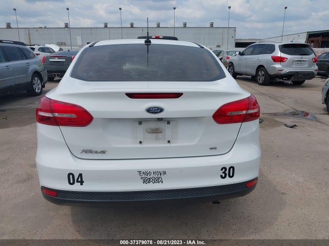 1FADP3F23HL328665 Ford FOCUS SE