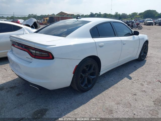 2C3CDXHG7FH754114 Dodge Charger Sxt
