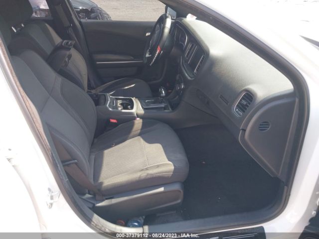 2C3CDXHG7FH754114 Dodge Charger Sxt