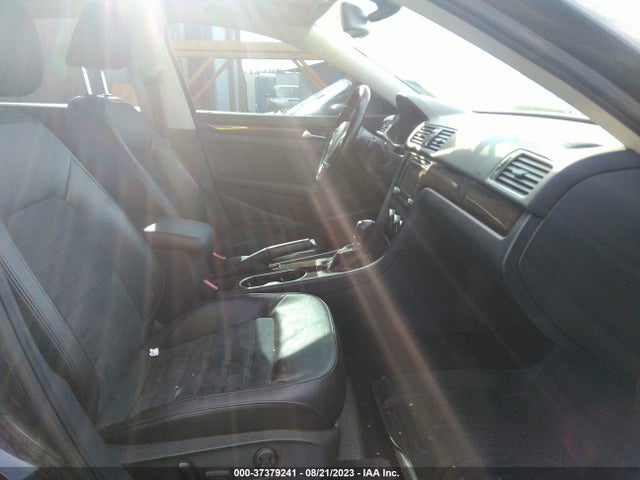 1VWCN7A34EC020898 Volkswagen Passat Tdi Sel Premium