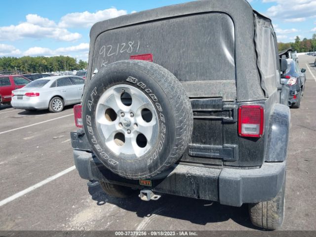 1C4HJWEG1JL921281 Jeep Wrangler Jk Unlimited Sahara 4x4