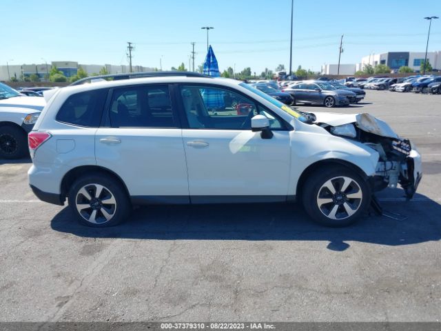 JF2SJAGC5JH450761 Subaru Forester Premium