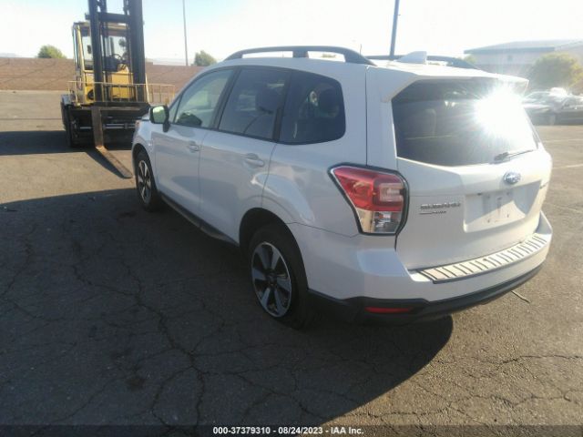 JF2SJAGC5JH450761 Subaru Forester Premium