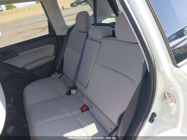 JF2SJAGC5JH450761 Subaru Forester Premium