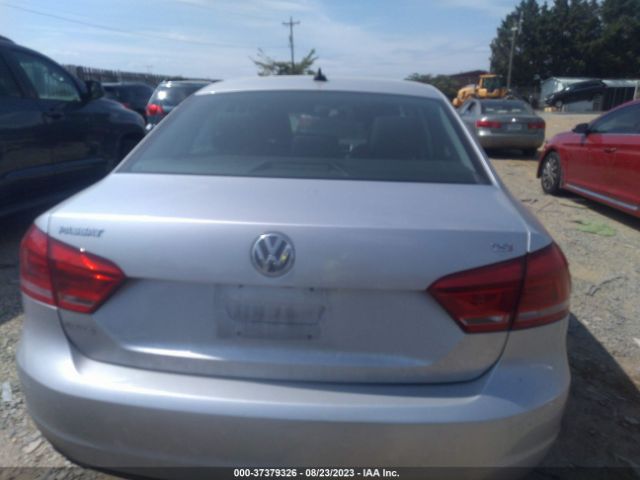 1VWAT7A31FC115904 Volkswagen Passat 1.8t Limited Edition