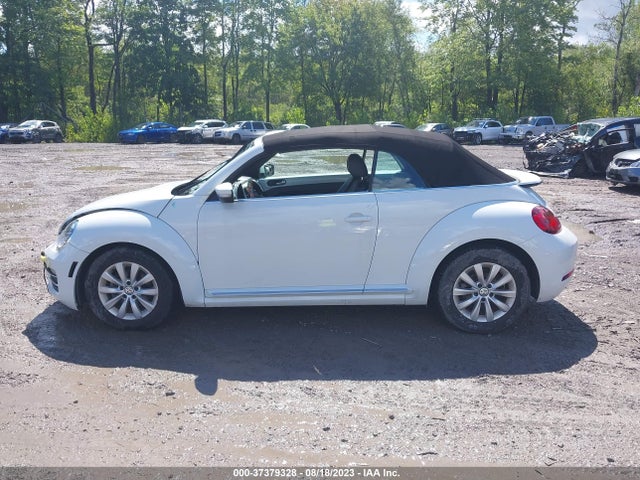 2018 Volkswagen Beetle, VIN: 3VW5DAAT2JM502321