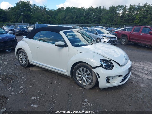 2018 Volkswagen Beetle, VIN: 3VW5DAAT2JM502321