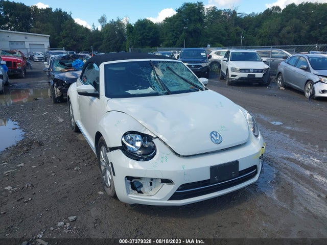 2018 Volkswagen Beetle, VIN: 3VW5DAAT2JM502321