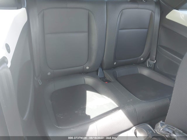 2018 Volkswagen Beetle, VIN: 3VW5DAAT2JM502321