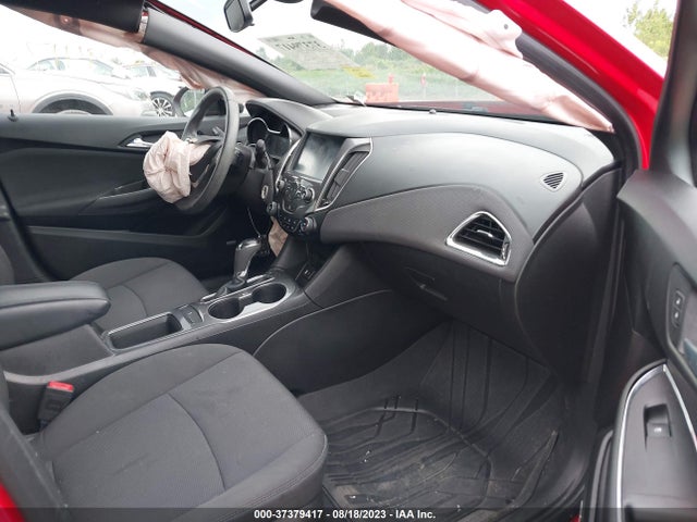 Chevrolet CRUZE LT 2018 1G1BE5SM1J7173017 Image 5