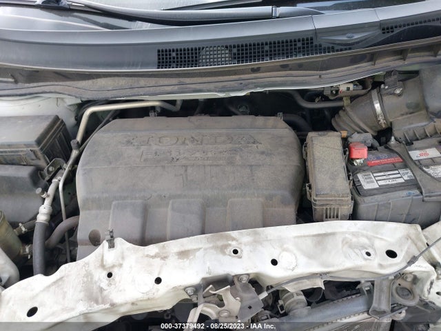 Honda Odyssey Touring 2016 5FNRL5H97GB057306 Image 10