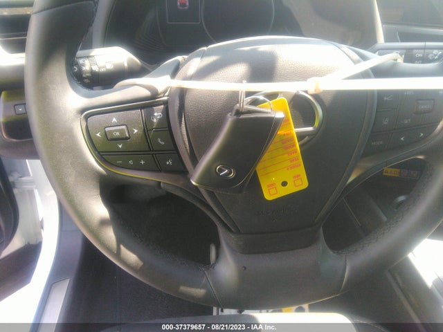 2023 Lexus UX, VIN: JTHB6JBH9P2142442