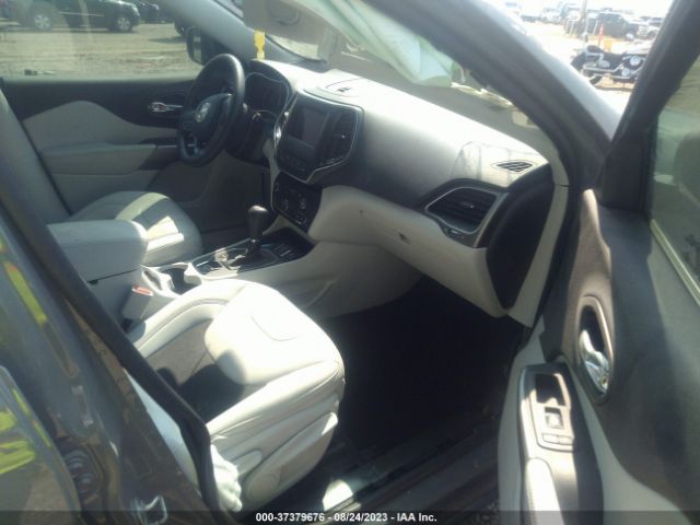 1C4PJLLB1MD169064 Jeep Cherokee Latitude Plus