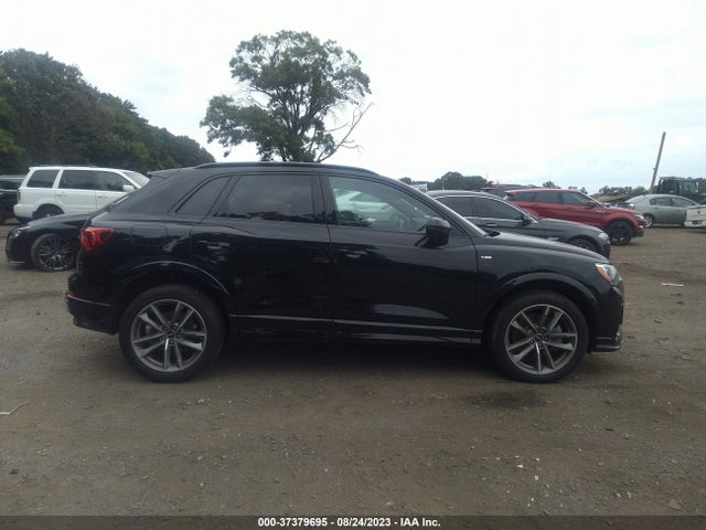 WA1DECF31N1132248 Audi Q3 S Line Premium