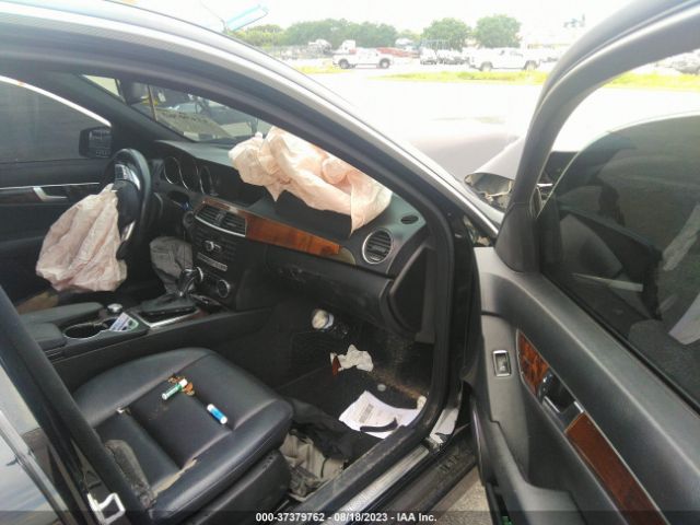 WDDGF4HB7EA964628 Mercedes-Benz C-class C 250