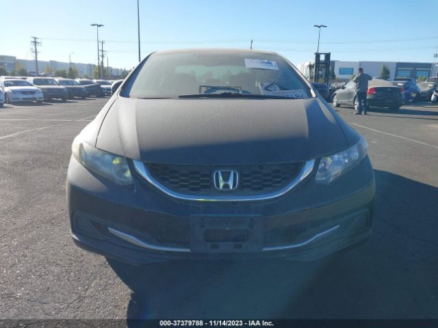 19XFB2F57EE260476 Honda Civic Sedan Lx