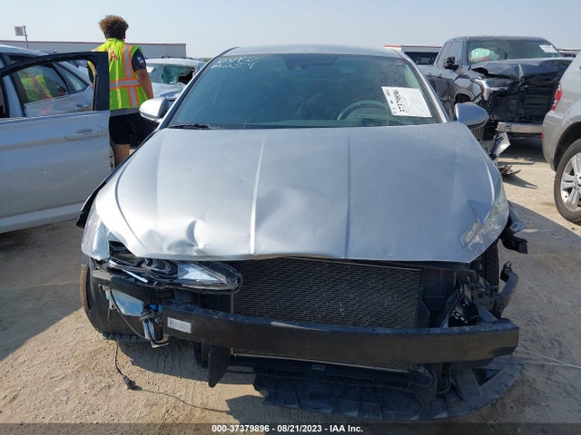 2020 HYUNDAI ELANTRA SEL VIN: 5NPD84LF3LH562970