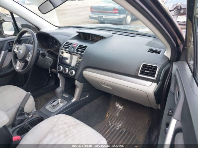 JF2SJAGC9JH479888 Subaru Forester Premium