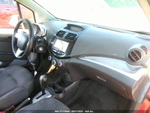 Chevrolet Spark Lt 2015 KL8CD6S98FC732716 Image 6