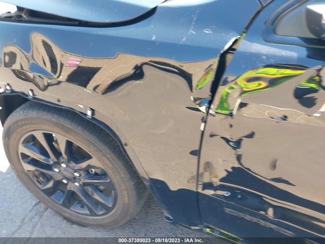 2018 JEEP GRAND CHEROKEE ALTITUDE VIN: 1C4RJEAG8JC110100
