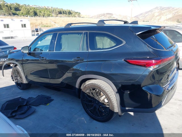 Toyota Highlander Platinum 2022 5TDFZRBH3NS169747 Image 14
