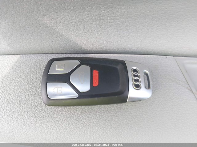 WA1LAAF77JD005088 Audi Q7 Premium Plus