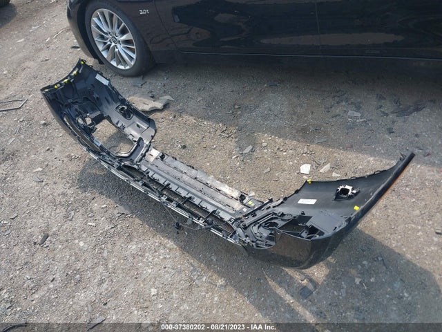 WA1LAAF77JD005088 Audi Q7 Premium Plus