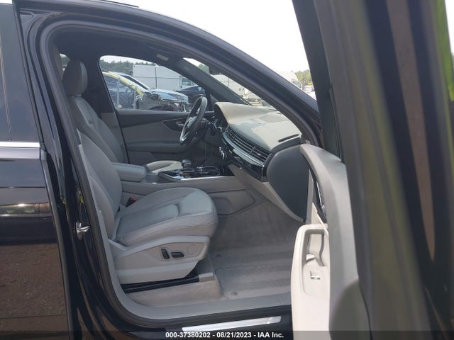 WA1LAAF77JD005088 Audi Q7 Premium Plus