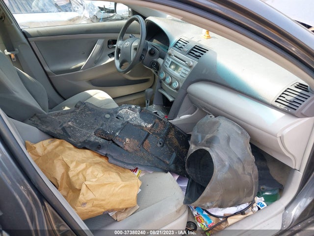 2009 TOYOTA CAMRY VIN: 4T1BE46K09U300696