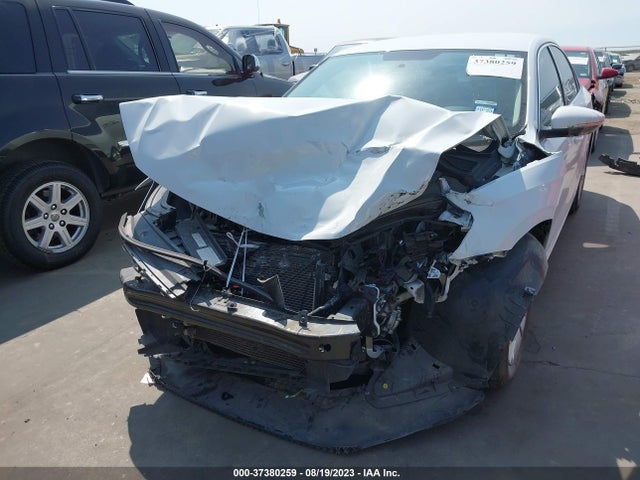 1VWAT7A33HC080933 Volkswagen Passat 1.8t S