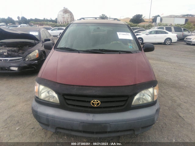 2002 TOYOTA SIENNA LE/XLE VIN: 4T3ZF13C72U434223