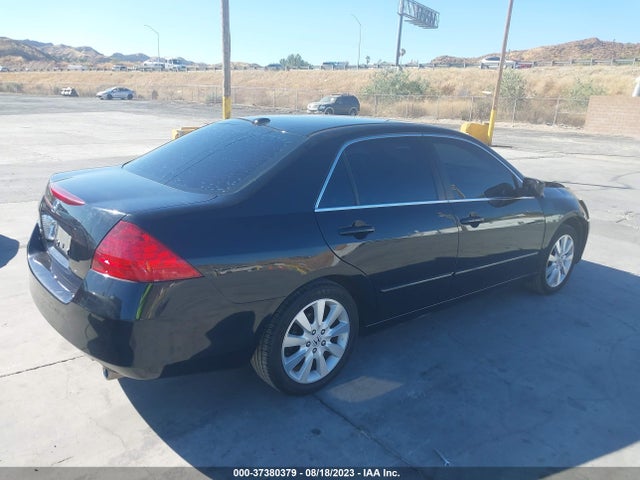 2007 HONDA ACCORD SDN EX-L VIN: 1HGCM668X7A020943