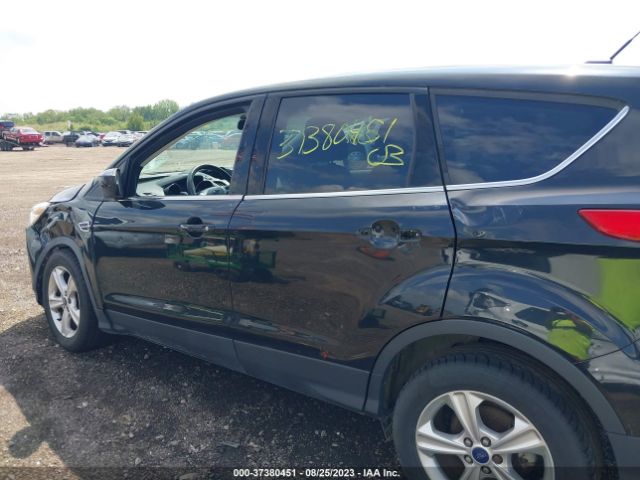 1FMCU0GX1FUA59348 Ford ESCAPE SE