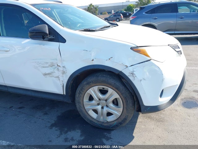 Toyota RAV4 LE 2014 JTMZFREV4ED041181 Image 6