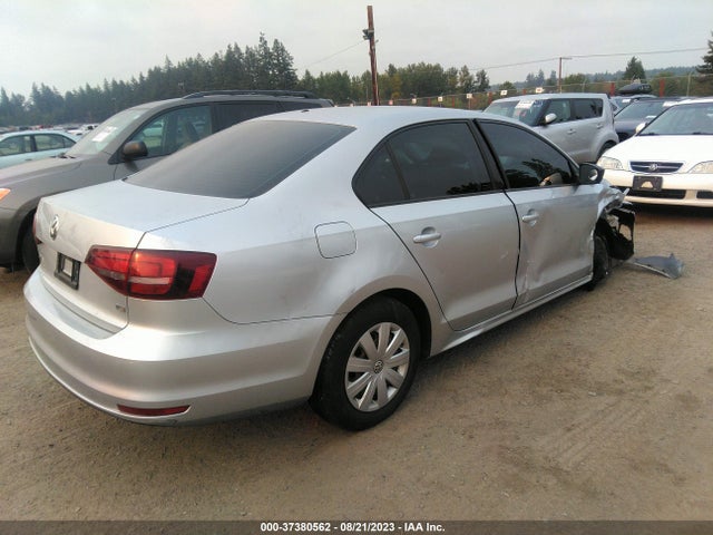 3VW267AJXGM242760 Volkswagen Jetta Sedan 1.4t S