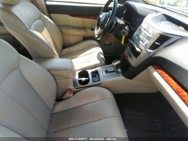 2011 SUBARU LEGACY 2.5I LTD PWR MOON VIN: 4S3BMCK65B3218324