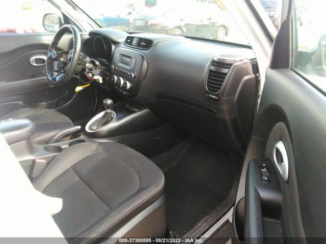 KNDJN2A28E7701322 KIA Soul Base