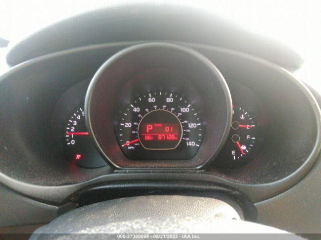 KNDJN2A28E7701322 KIA Soul Base