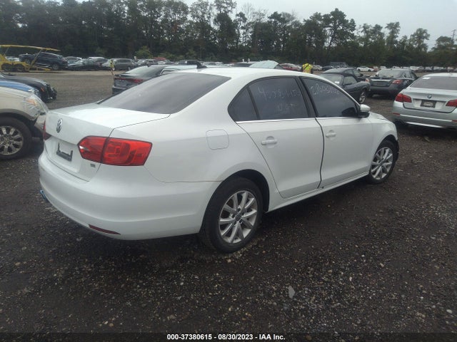 2014 VOLKSWAGEN JETTA SEDAN SE W/CONNECTIVITY VIN: 3VWD07AJ1EM324349
