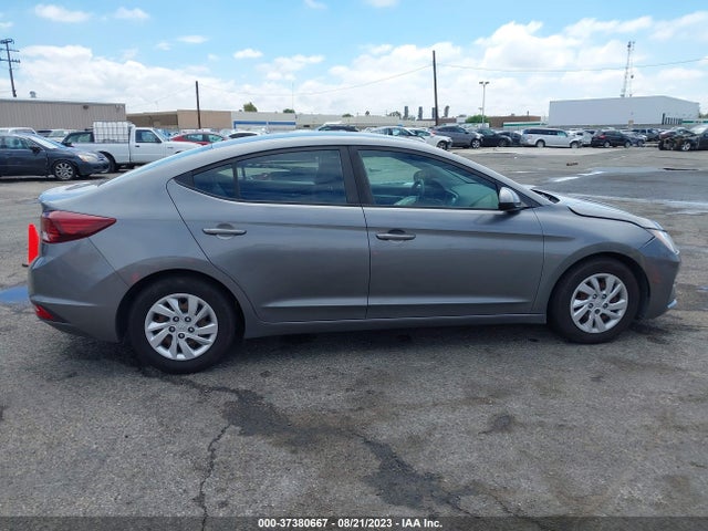 Hyundai ELANTRA SE 2019 5NPD74LF1KH456017 Image 13