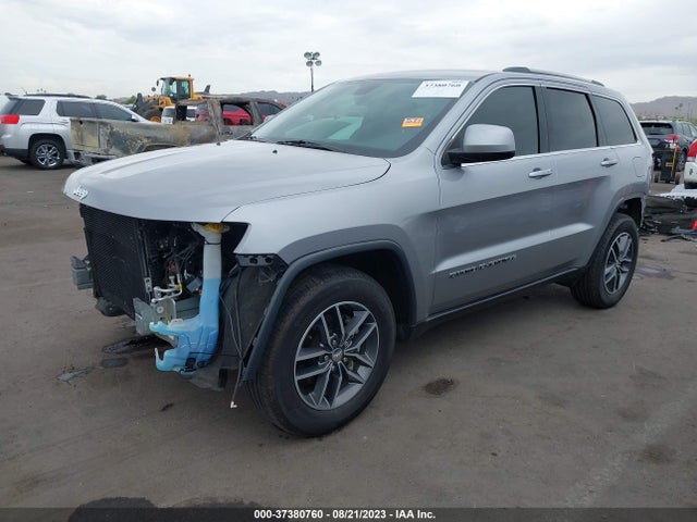 1C4RJEAG5JC513595 Jeep Grand Cherokee Laredo E