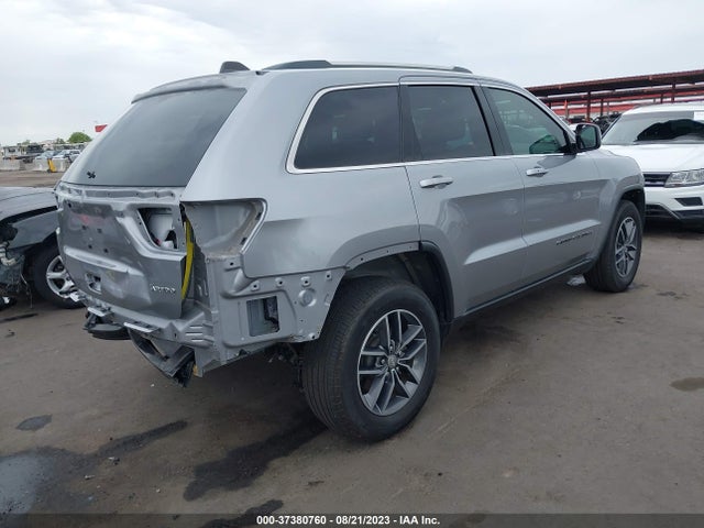 1C4RJEAG5JC513595 Jeep Grand Cherokee Laredo E