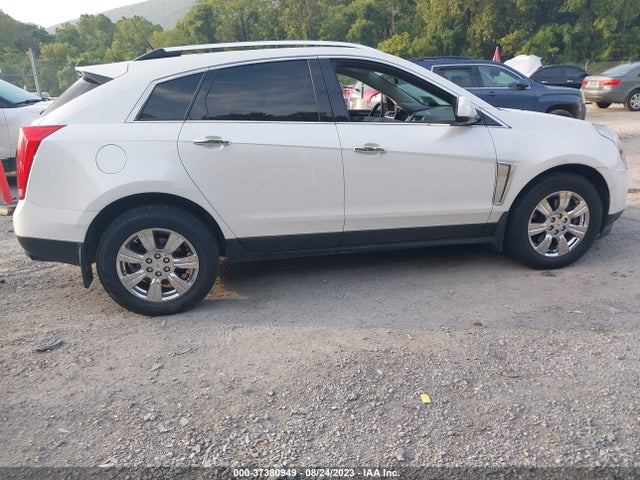 3GYFNEE36ES526607 Cadillac Srx Luxury Collection