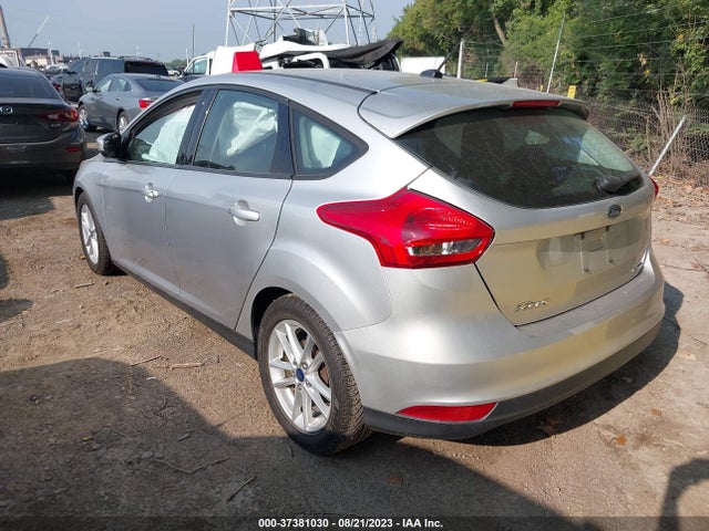 Ford FOCUS SE 2016 1FADP3K25GL266707 Image 3
