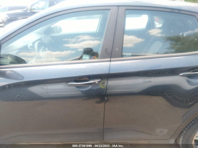 2021 HYUNDAI KONA SE VIN: KM8K12AA6MU641849