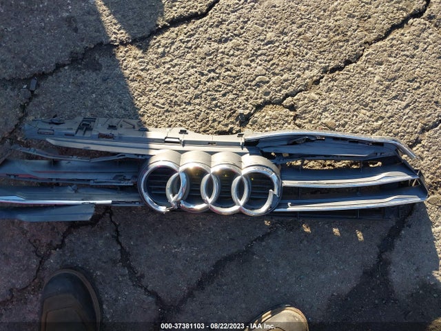 WAUKMAF49JA028126 Audi A4 2.0t Tech Ultra Premium/2.0t Ultra Premium