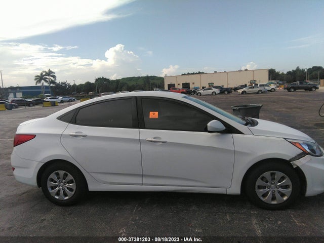 Hyundai ACCENT SE 2017 KMHCT4AE1HU364112 Image 5