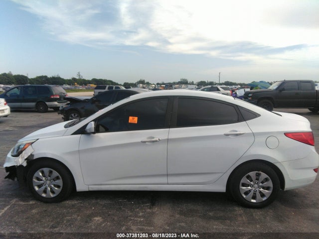 Hyundai ACCENT SE 2017 KMHCT4AE1HU364112 Image 6