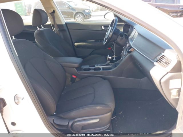 KNAGT4LC5H5008027 KIA Optima Hybrid Base