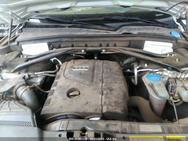 WA1LFAFP3EA110588 Audi Q5 Premium Plus